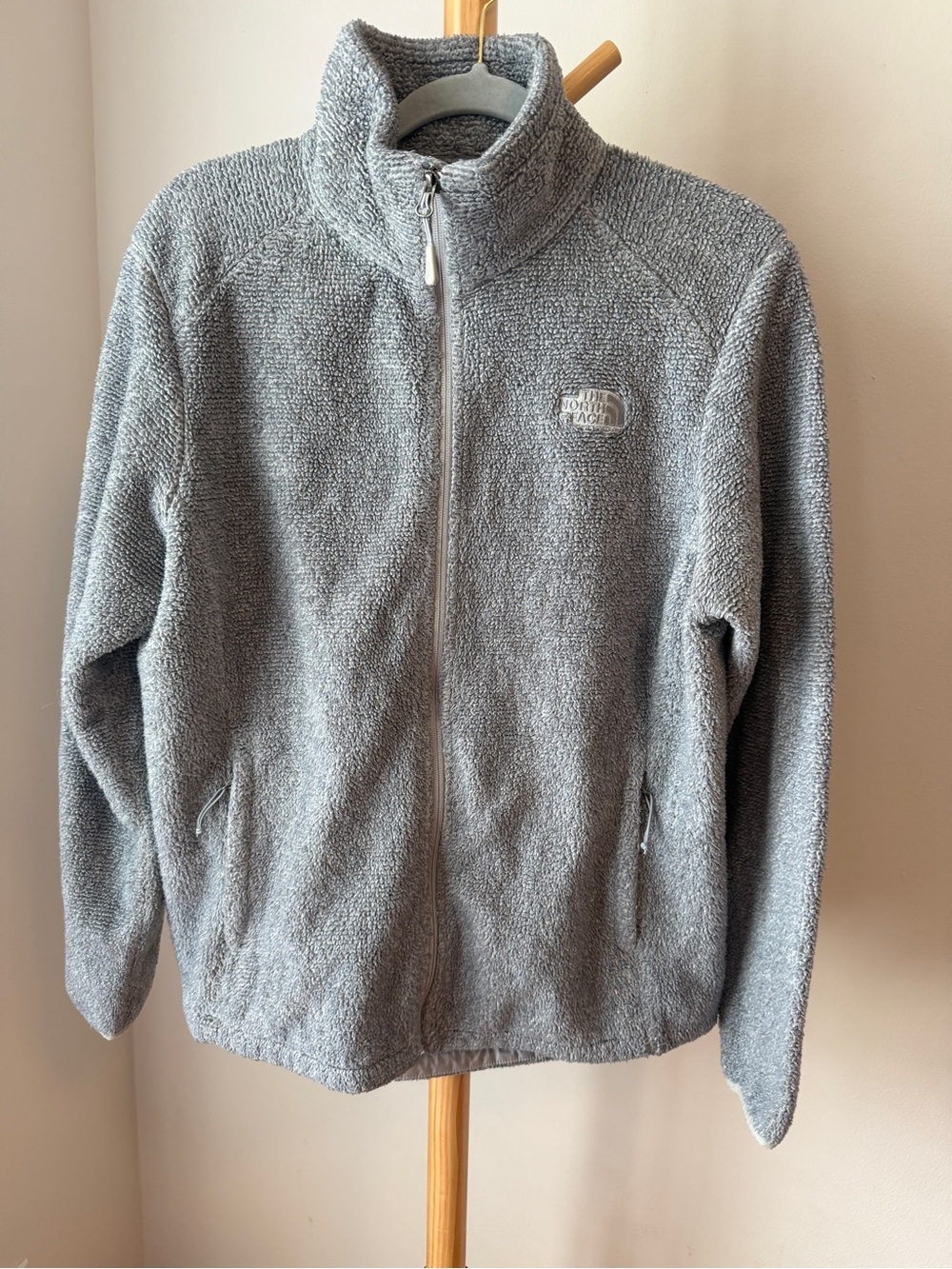 The North Face Full Zip Fleece Jacket Women’s Size XL Gray Fuzzy Medium Weight
